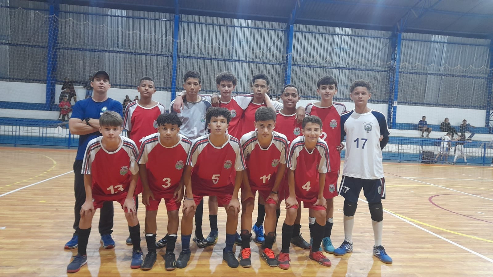 Futsal de Itapira brilha e tem 100% de classificações para a próxima fase